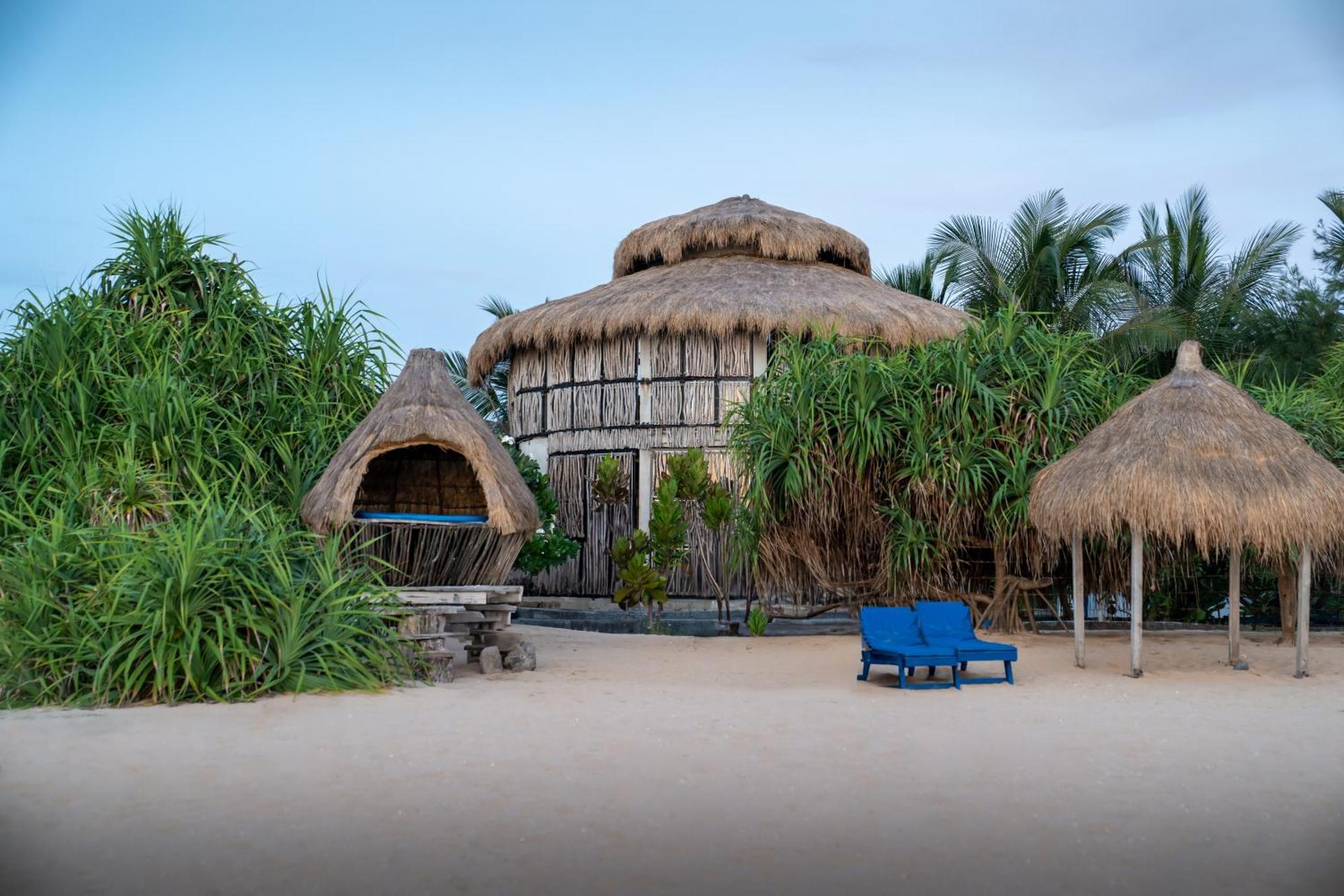 Amanta Beach Нилавели Екстериор снимка