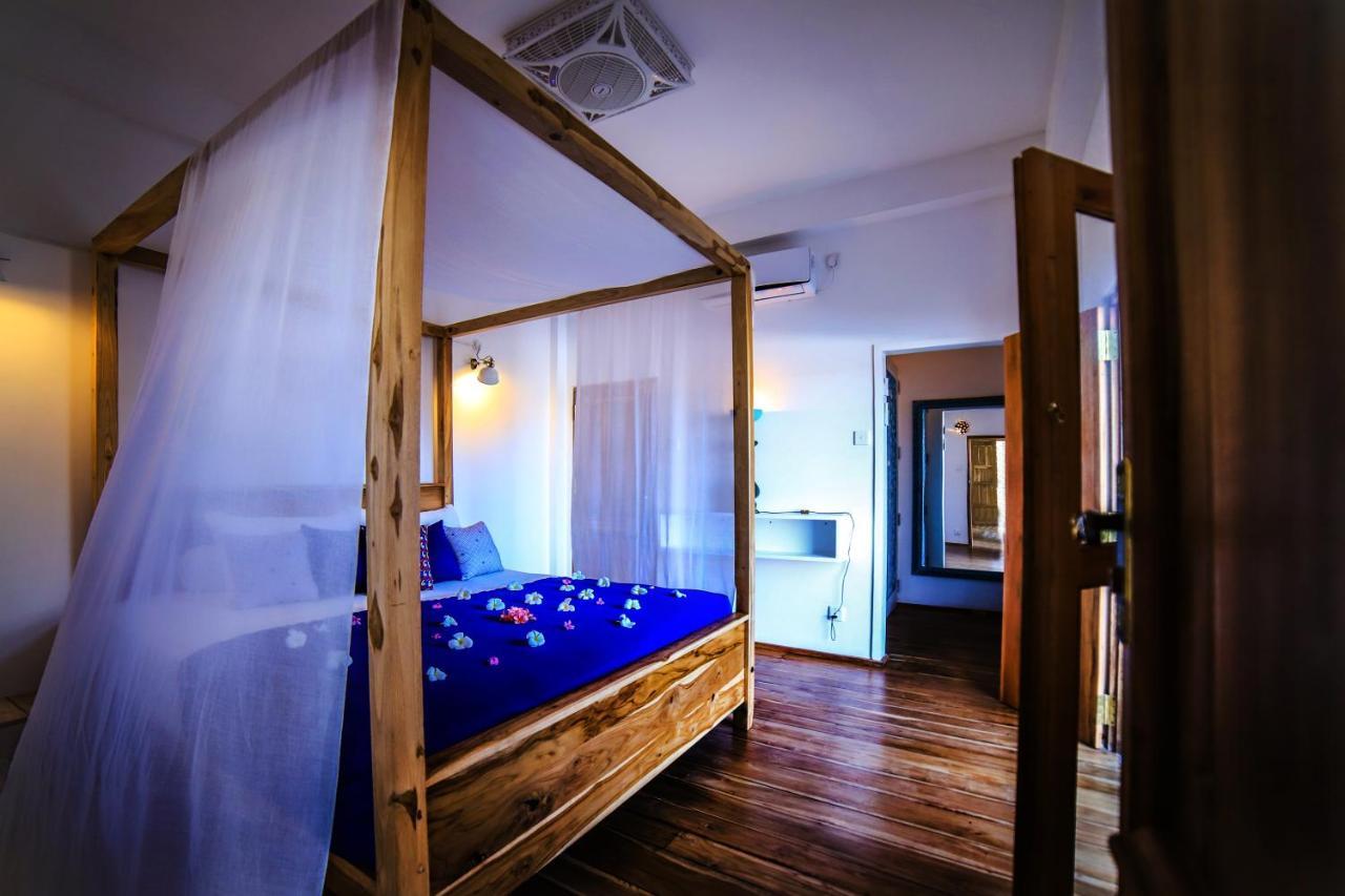 Amanta Beach Нилавели Екстериор снимка